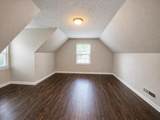 125 Mossland Dr - Photo 37