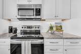 719 Centre St - Photo 7