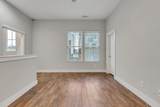 2402 Hyde St - Photo 12