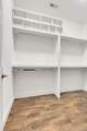 2402 Hyde St - Photo 18