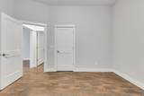 2402 Hyde St - Photo 19