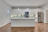 2402 Hyde St - Photo 6