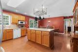 1033 Sivley Rd - Photo 11