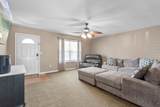 1033 Sivley Rd - Photo 9