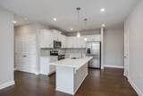 2000 Shadow Green Dr - Photo 16