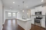 2000 Shadow Green Dr - Photo 10