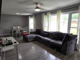 209 Hawkins Ave - Photo 2