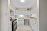 2060 Romford Ln - Photo 3