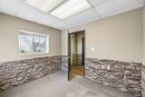 1311 W College St - Photo 21