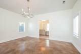 2123B Burns St - Photo 14