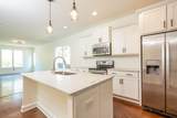 2123B Burns St - Photo 6