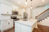 2123B Burns St - Photo 8