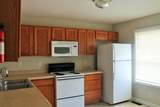 940 Kingsbury Dr - Photo 2