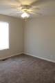 940 Kingsbury Dr - Photo 6