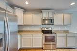 4018 Commons Dr - Photo 13