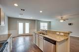4018 Commons Dr - Photo 14