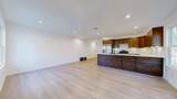 538 E State St - Photo 4