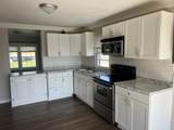 640 Highpoint Dr - Photo 11
