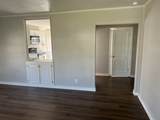 640 Highpoint Dr - Photo 17