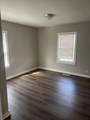 640 Highpoint Dr - Photo 8