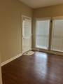 320 E Franklin St - Photo 15