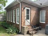 320 E Franklin St - Photo 5