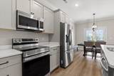 523 Ne Bellingham Drive - Photo 3