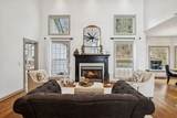 400 Stafford Close - Photo 10
