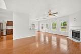 7296 Autumn Crossing Way - Photo 17