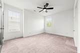 2107 Eastland Ave - Photo 32