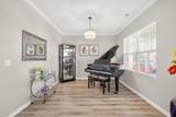 2925 Hen Brook Dr - Photo 4