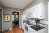 211 Hillsboro Pl - Photo 5