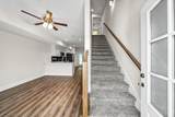 1035 Sinclair Dr - Photo 3
