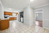 810 Country Club Dr - Photo 12