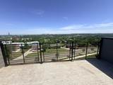 511 City Scape - Photo 18