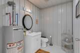 5574 Dowlen Rd - Photo 54