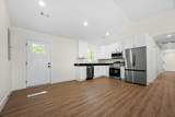 318 Chestnut Alley - Photo 8