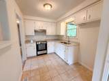 587 Lafayette Rd - Photo 4