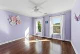 9404 Smithson Ln - Photo 37