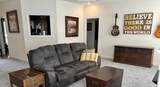 320 E Franklin St - Photo 4