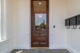 305 Main St - Photo 4