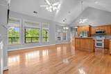 2440 Maple Grove Rd - Photo 9