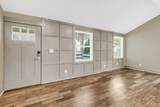 1300 Hawkins St - Photo 3