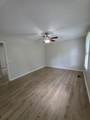307 Castlewood Dr - Photo 5
