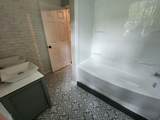 702 Meade Dr - Photo 7