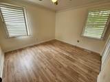 702 Meade Dr - Photo 8