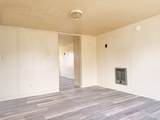 502 Oak Dr - Photo 6