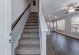 922 E Happy Hollow Dr - Photo 3