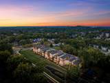 2305 Eastland Ave - Photo 44