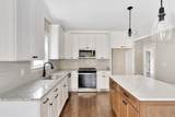 1323 Thomas Avenue - Photo 18